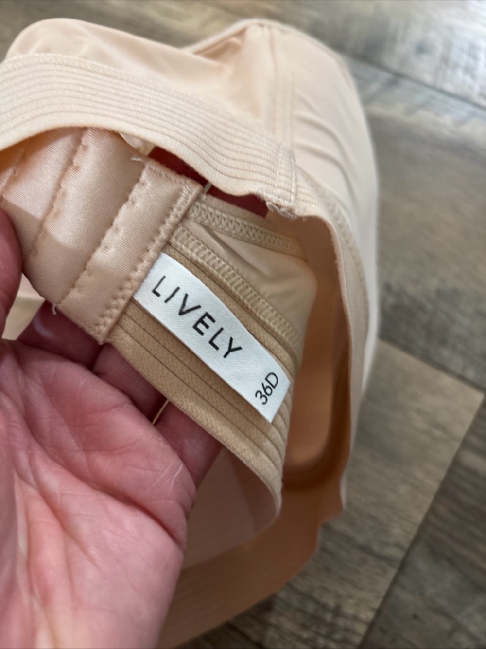 Lively The Spacer Bra Nude Beige Size 36D Wireless - Picture 8 of 9